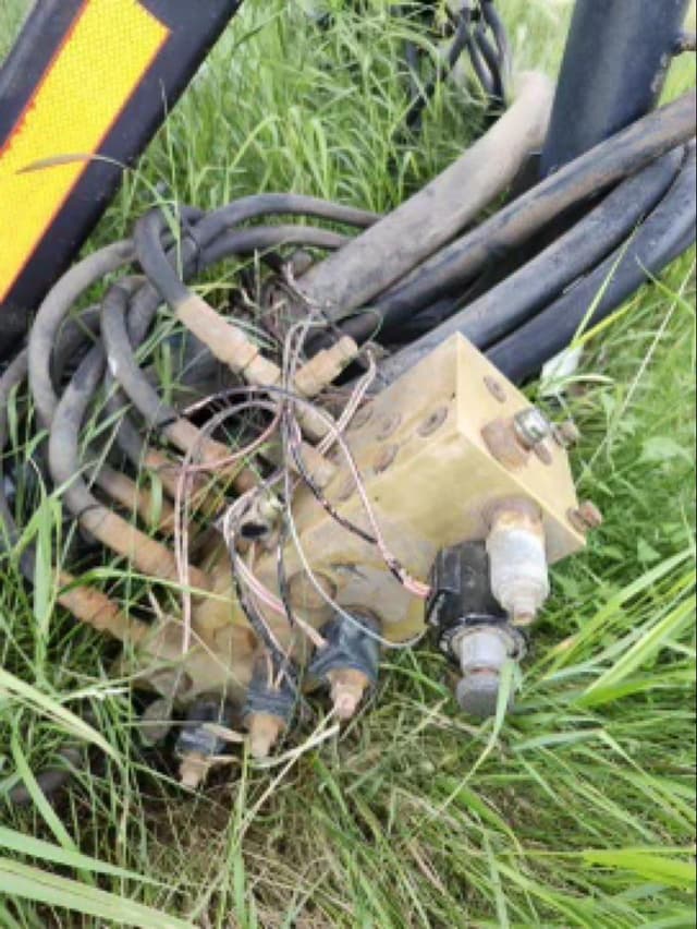 Image of Willmar 785 equipment image 3