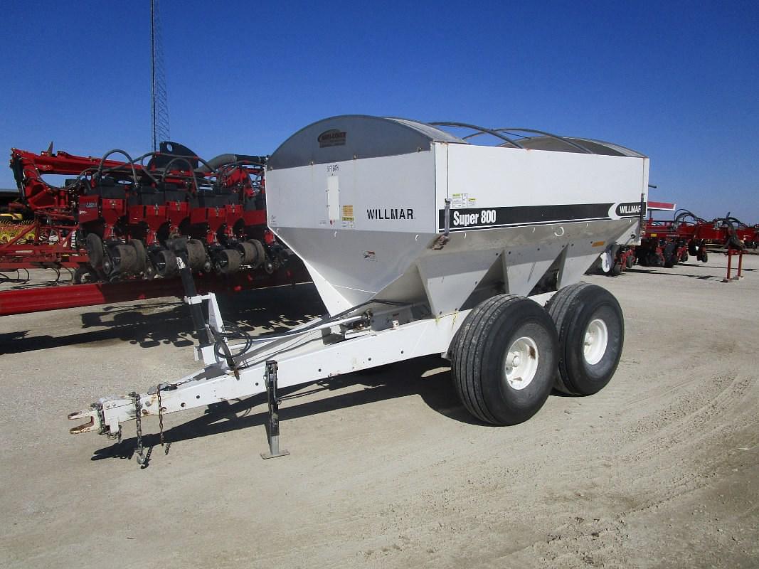 Main image Willmar 800 0