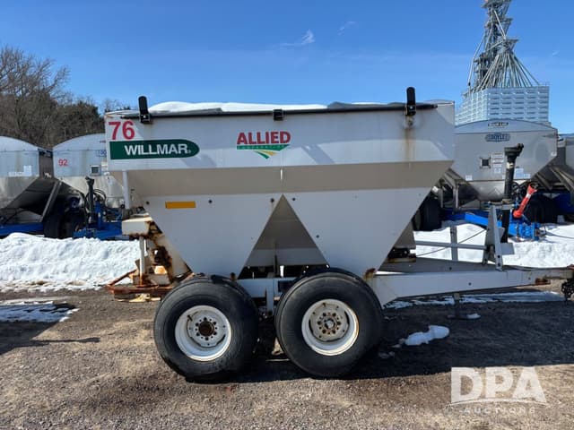 Image of Willmar S500 equipment image 2