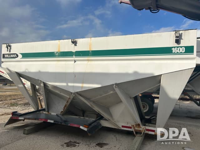 Image of Willmar 1600 equipment image 2