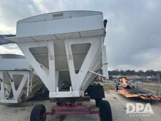 Image of Willmar 1600 equipment image 1