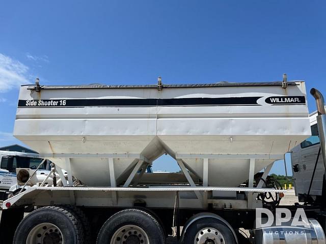 Image of Willmar Side Shooter 16 equipment image 1