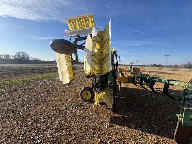 Image of Willmar 640 equipment image 3