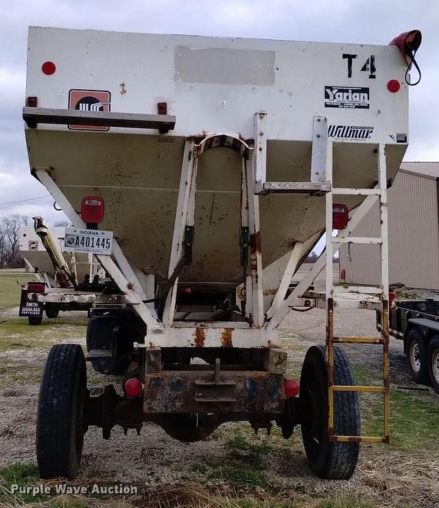 Image of Willmar Load Runner 10 equipment image 3