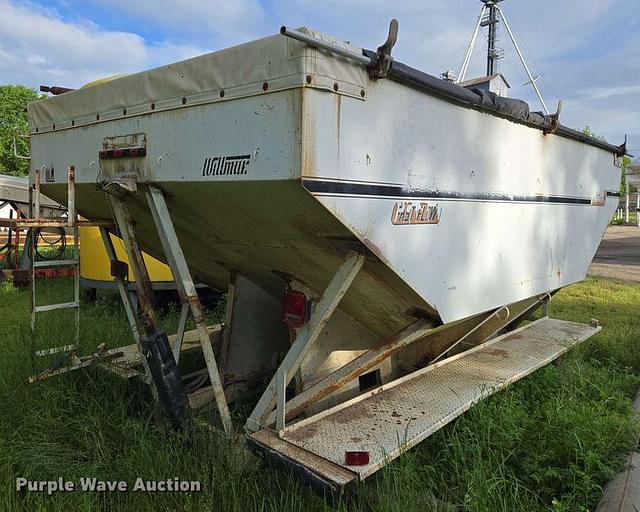 Image of Willmar Load Runner 16 equipment image 4