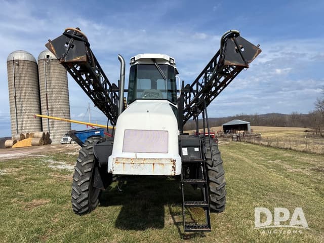 Image of Willmar 7200 equipment image 1