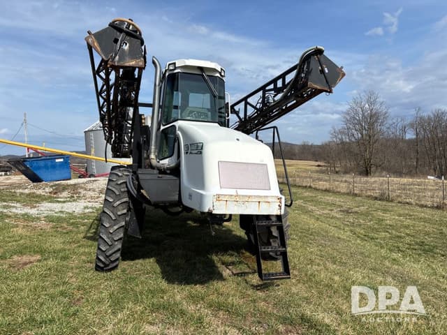 Image of Willmar 7200 equipment image 2