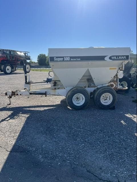 Image of Willmar S500 equipment image 1