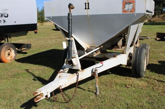 Image of Willmar Super 500 equipment image 2