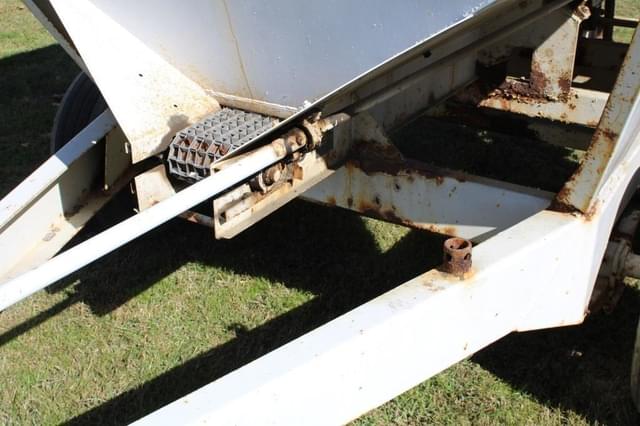 Image of Willmar Super 500 equipment image 3