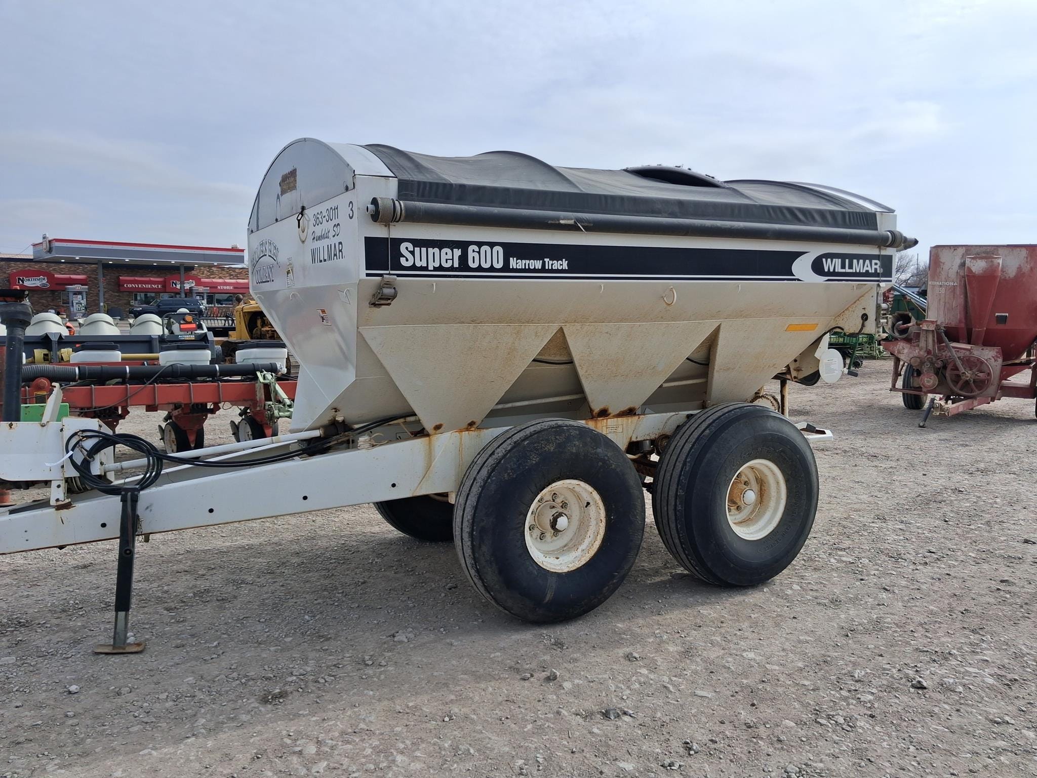 Willmar S600NT Equipment Image0