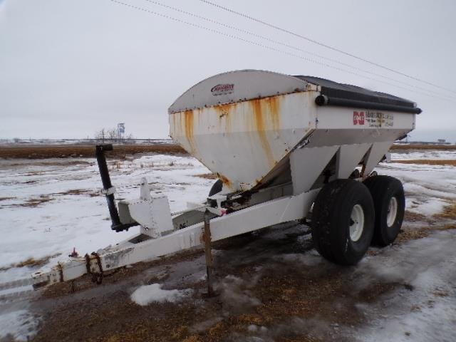 Willmar Super 800 Equipment Image0