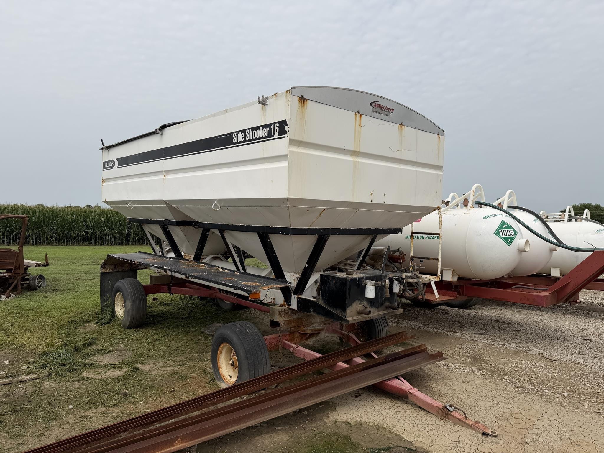 Willmar Side Shooter 16 Equipment Image0