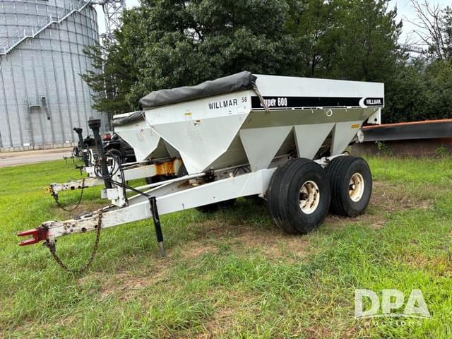 Image of Willmar Super 600 equipment image 1