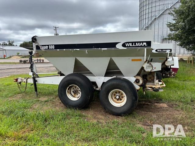 Image of Willmar Super 600 equipment image 4
