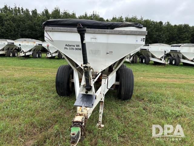 Image of Willmar Super 600 equipment image 1