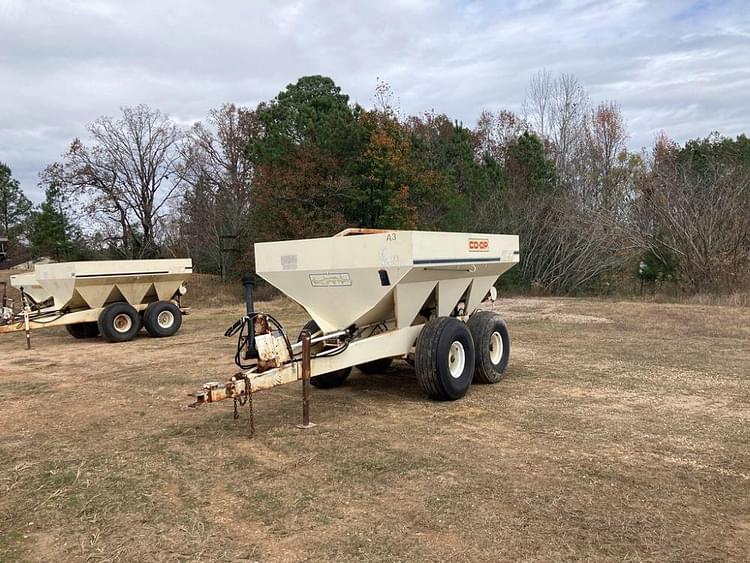 Willmar 600 Equipment Image0