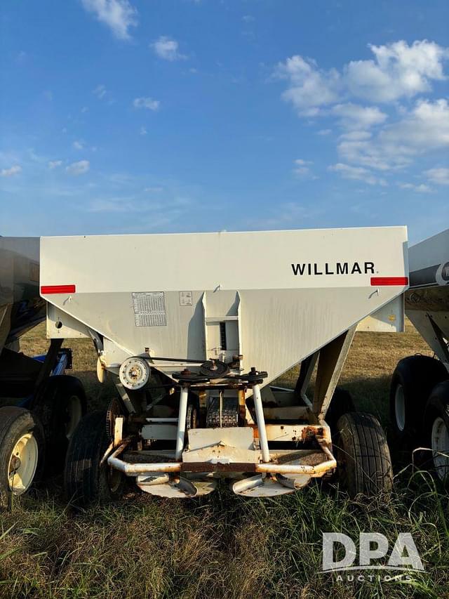 Image of Willmar Super 500 equipment image 3