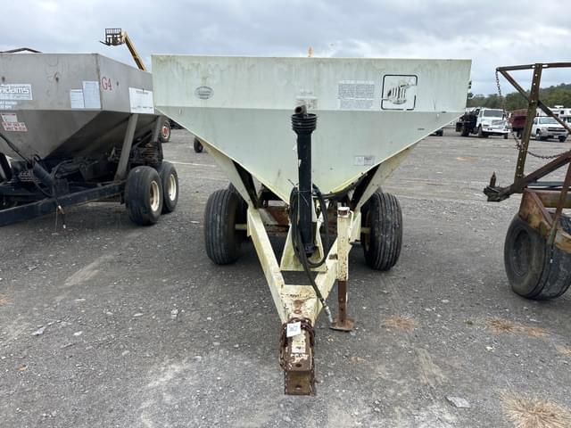 Image of Willmar Super 500 equipment image 1