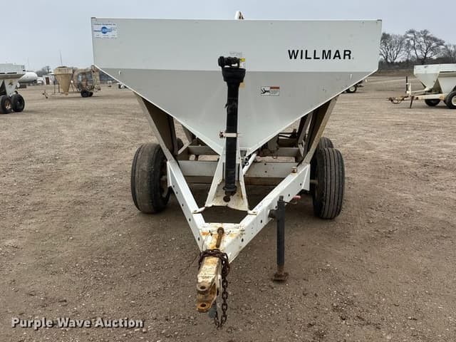 Image of Willmar Super 500 equipment image 1