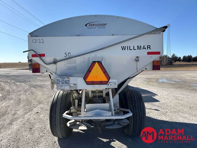 Image of Willmar Super 600 equipment image 4