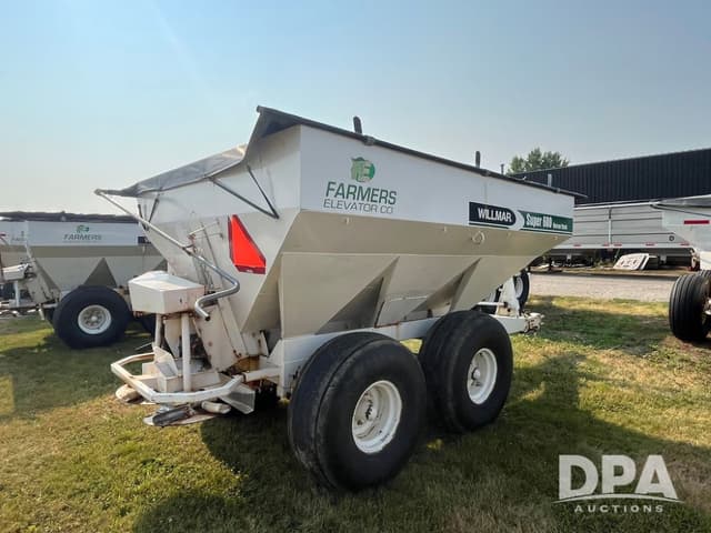 Image of Willmar Super 600 equipment image 4