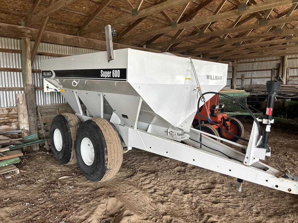 Image of Willmar Super 600 Primary image