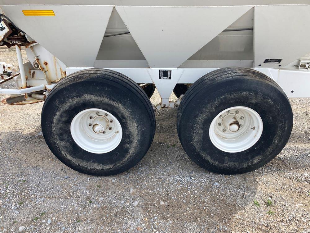 Main image Willmar Super 600 29