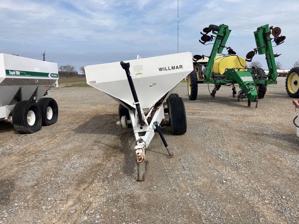 Main image Willmar Super 600