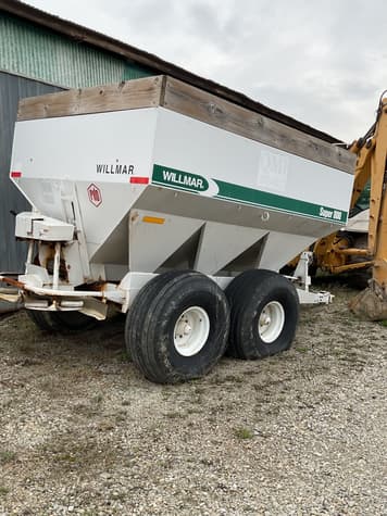 Main image Willmar Super 800