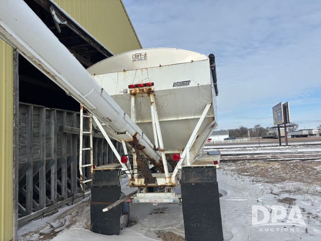 Image of Willmar Load Runner 10 equipment image 4