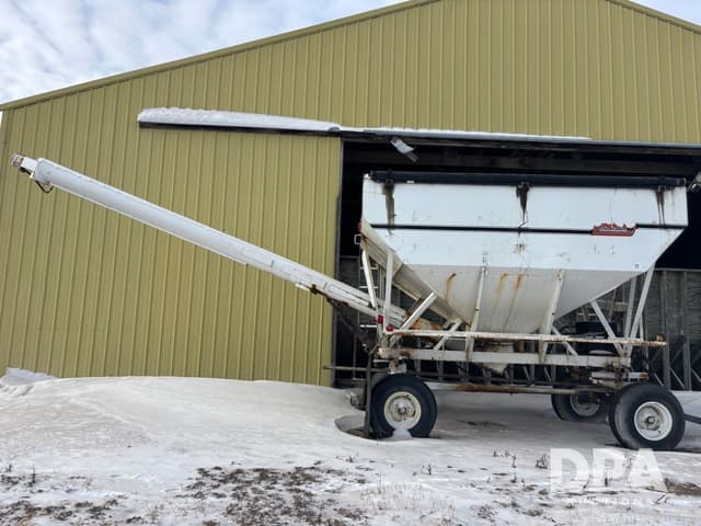 Image of Willmar Load Runner 10 equipment image 1