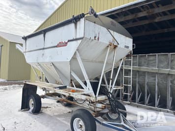 Main image Willmar Load Runner 10