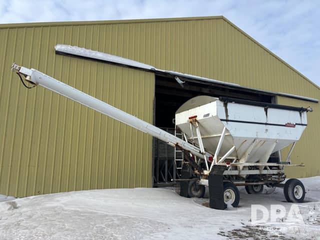 Image of Willmar Load Runner 10 equipment image 2