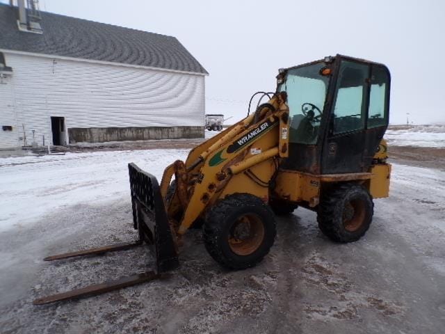 Willmar Wrangler 4550 Equipment Image0