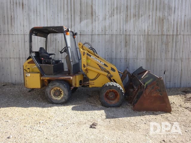 Image of Willmar Wrangler 4560 equipment image 4