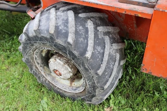 Image of Willmar Wrangler equipment image 2
