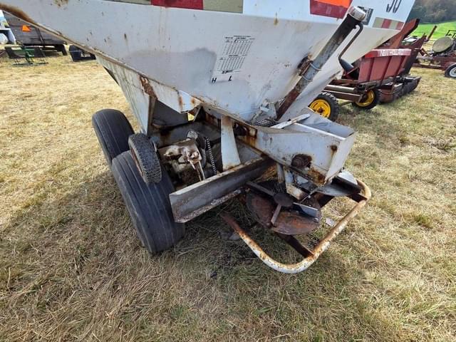 Image of Willmar 500 equipment image 4