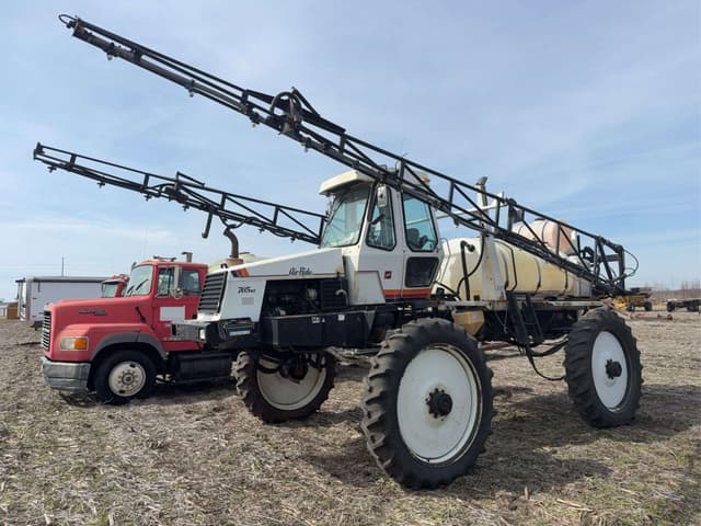 Image of Willmar 765HT equipment image 1