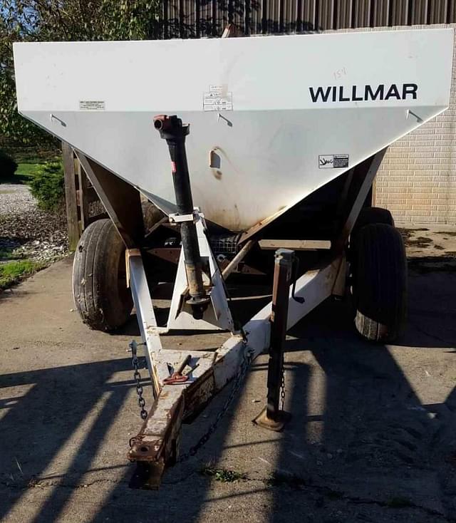 Image of Willmar Super 500 equipment image 1