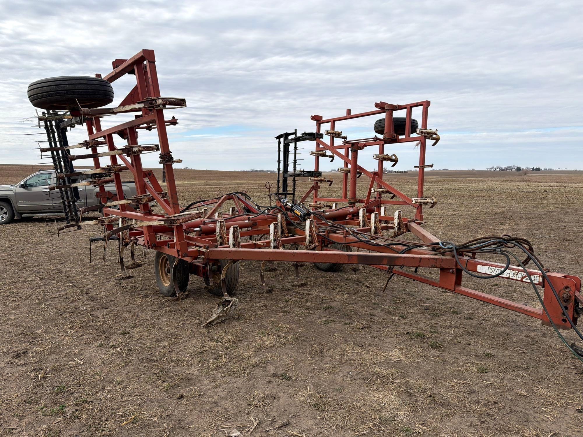 Wil-Rich Undetermined Equipment Image0