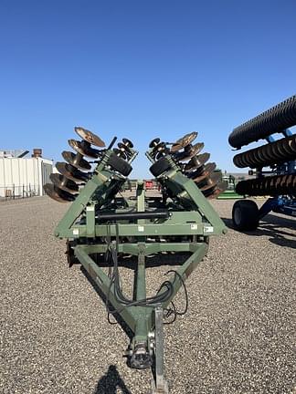 Image of Wishek 814NT equipment image 1