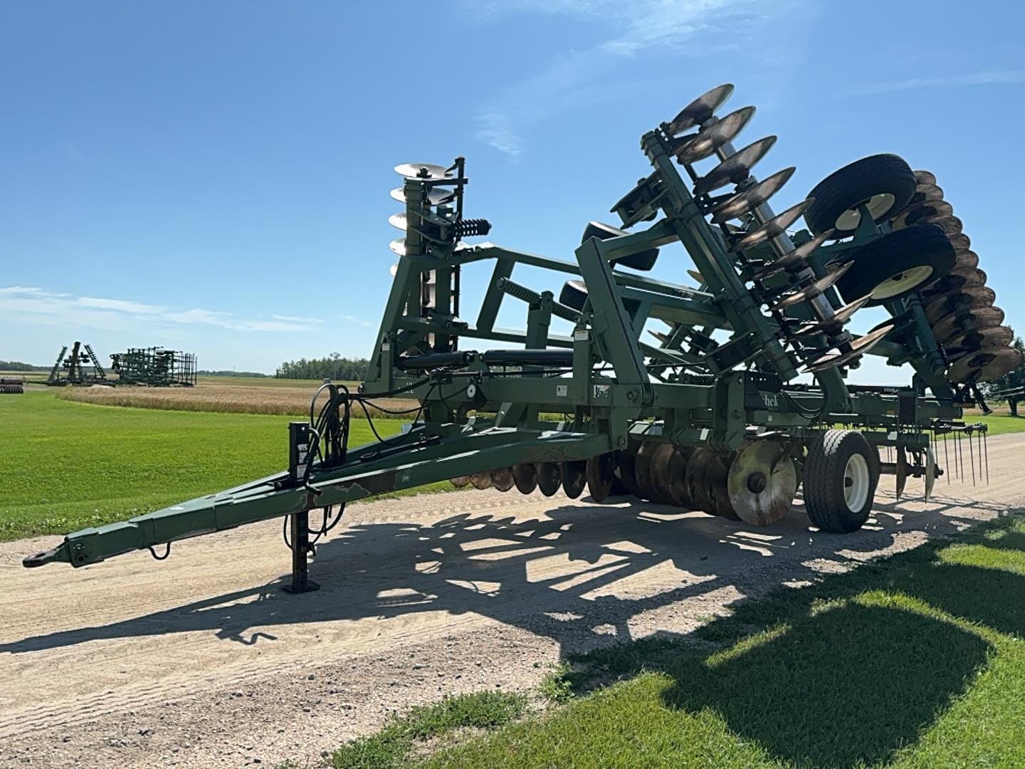 Wishek 842NT Equipment Image0