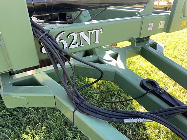 Image of Wishek 862NT equipment image 3