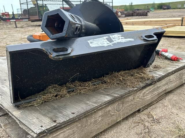 Image of Wolverine MAD-12-12D equipment image 4