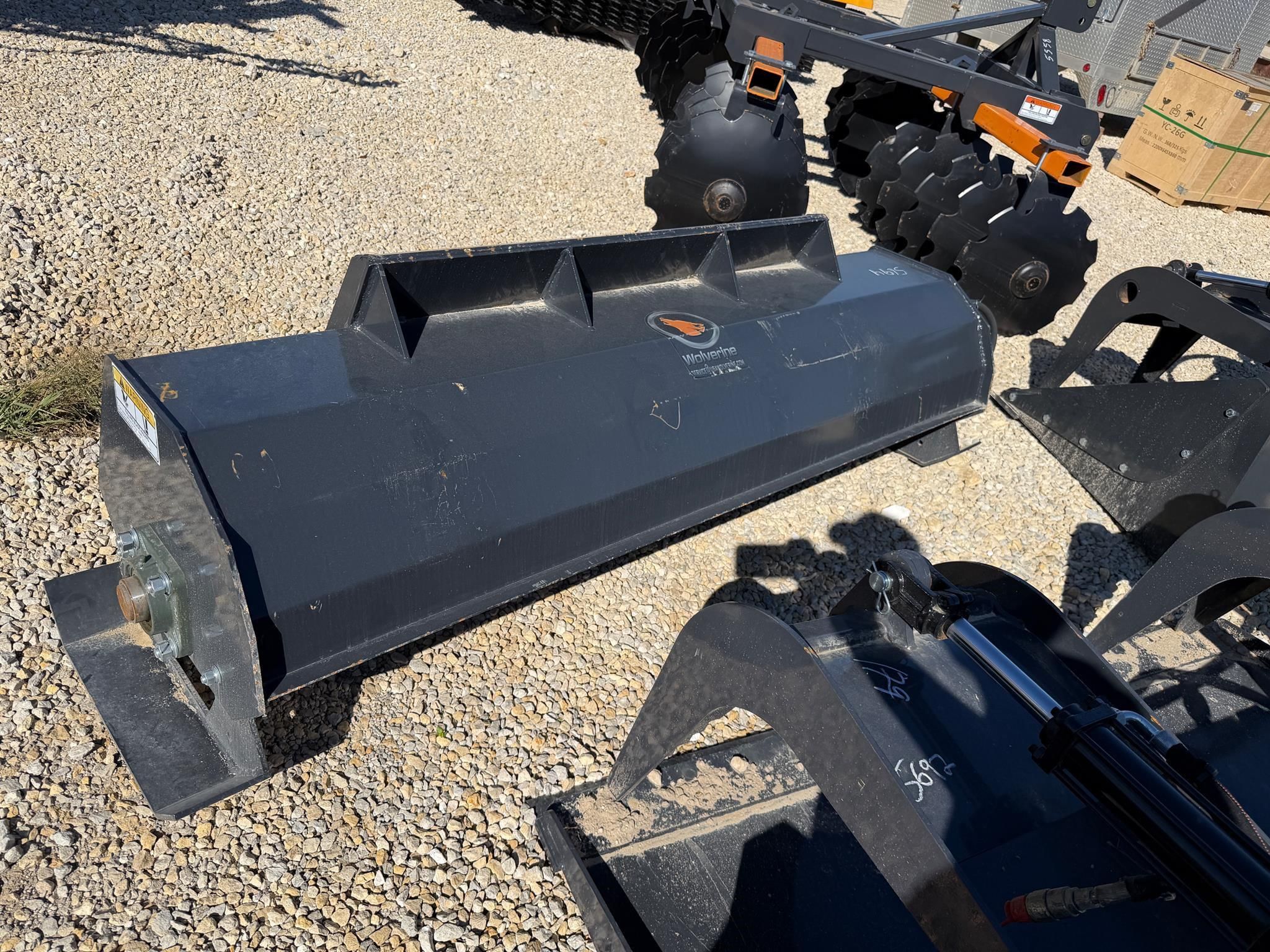 Wolverine  TL-12-72W  Equipment Image0