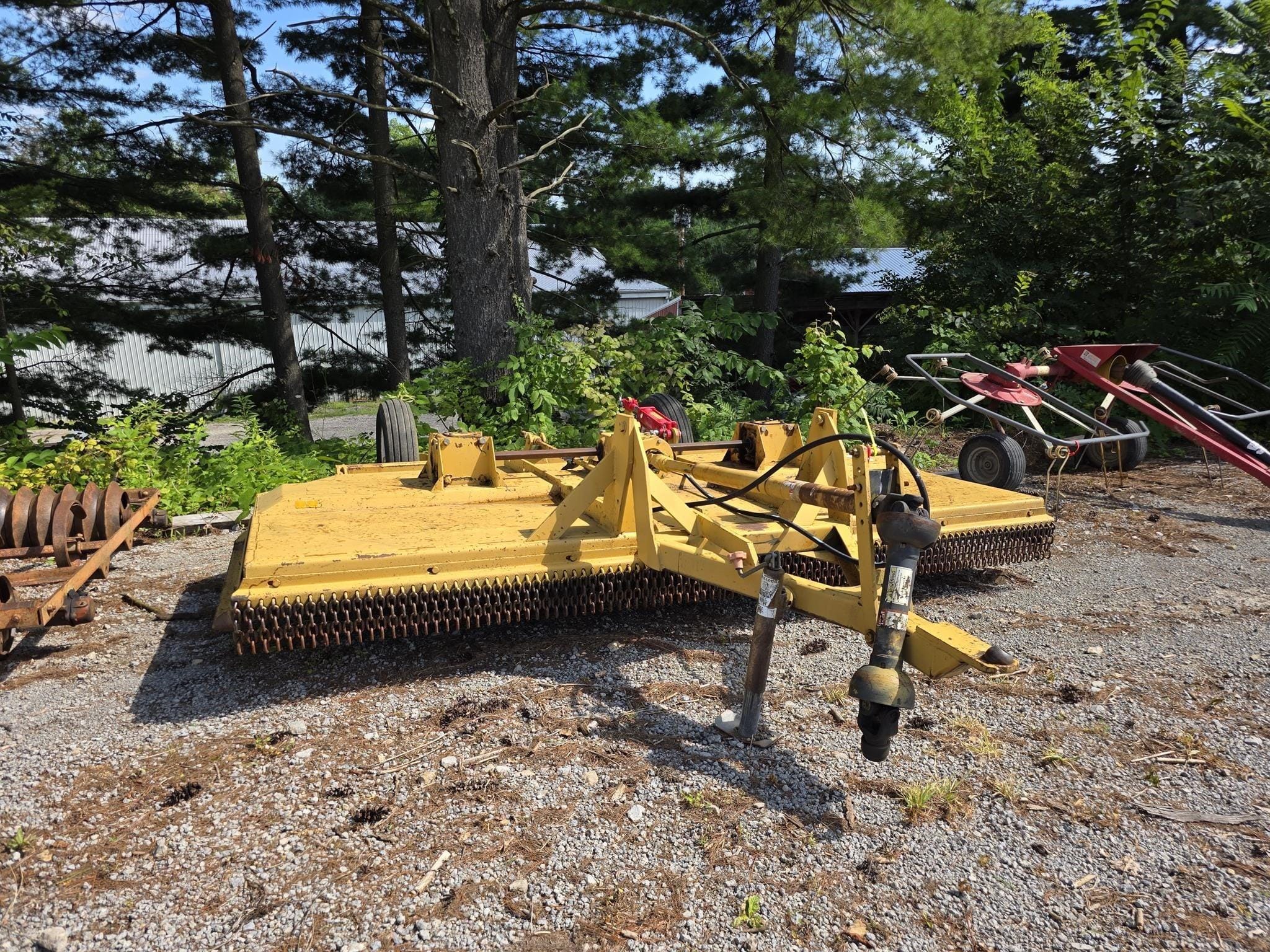 Woods 121 Equipment Image0