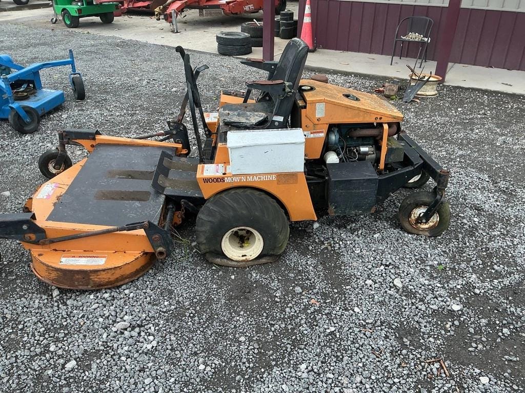Woods 6215 Equipment Image0