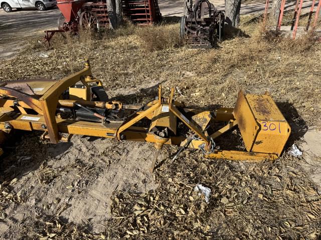 Image of Woods 8427 equipment image 3