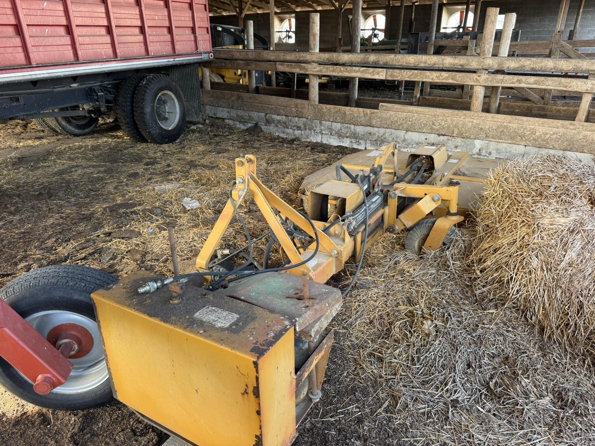 Woods 9976 Equipment Image0